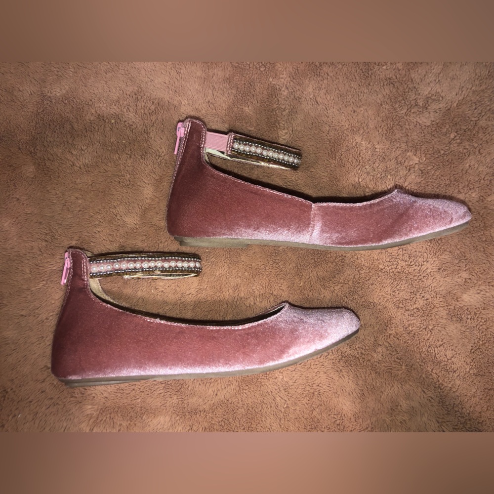 Steve Madden velvet ballet flats